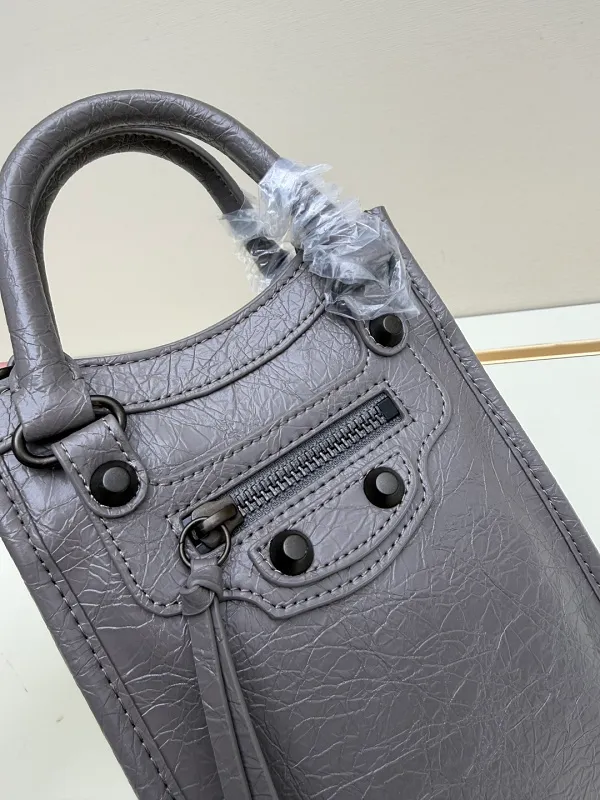 All Categories Balenciaga Women's Bags (Balenciaga) Balenciaga 1520