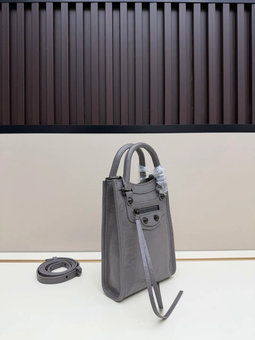 All Categories Balenciaga Women's Bags (Balenciaga) Balenciaga 1520