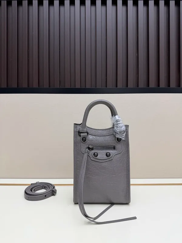 All Categories Balenciaga Women's Bags (Balenciaga) Balenciaga 1520