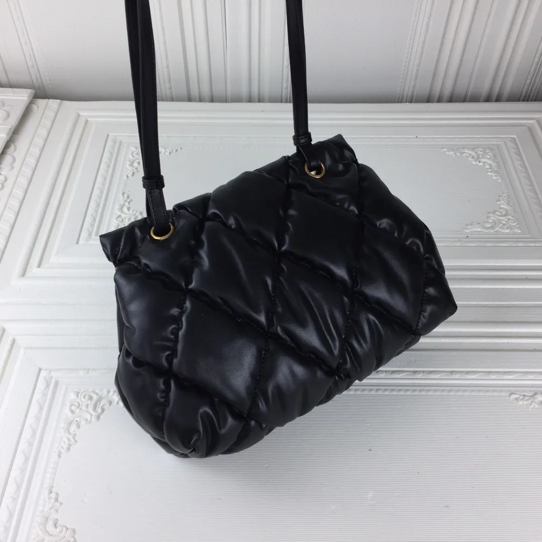 All categories Official website "Brand Women's Bags" Women's Bags 💙 BALENCIAGA 2023 latest Balenciaga crossbody bag