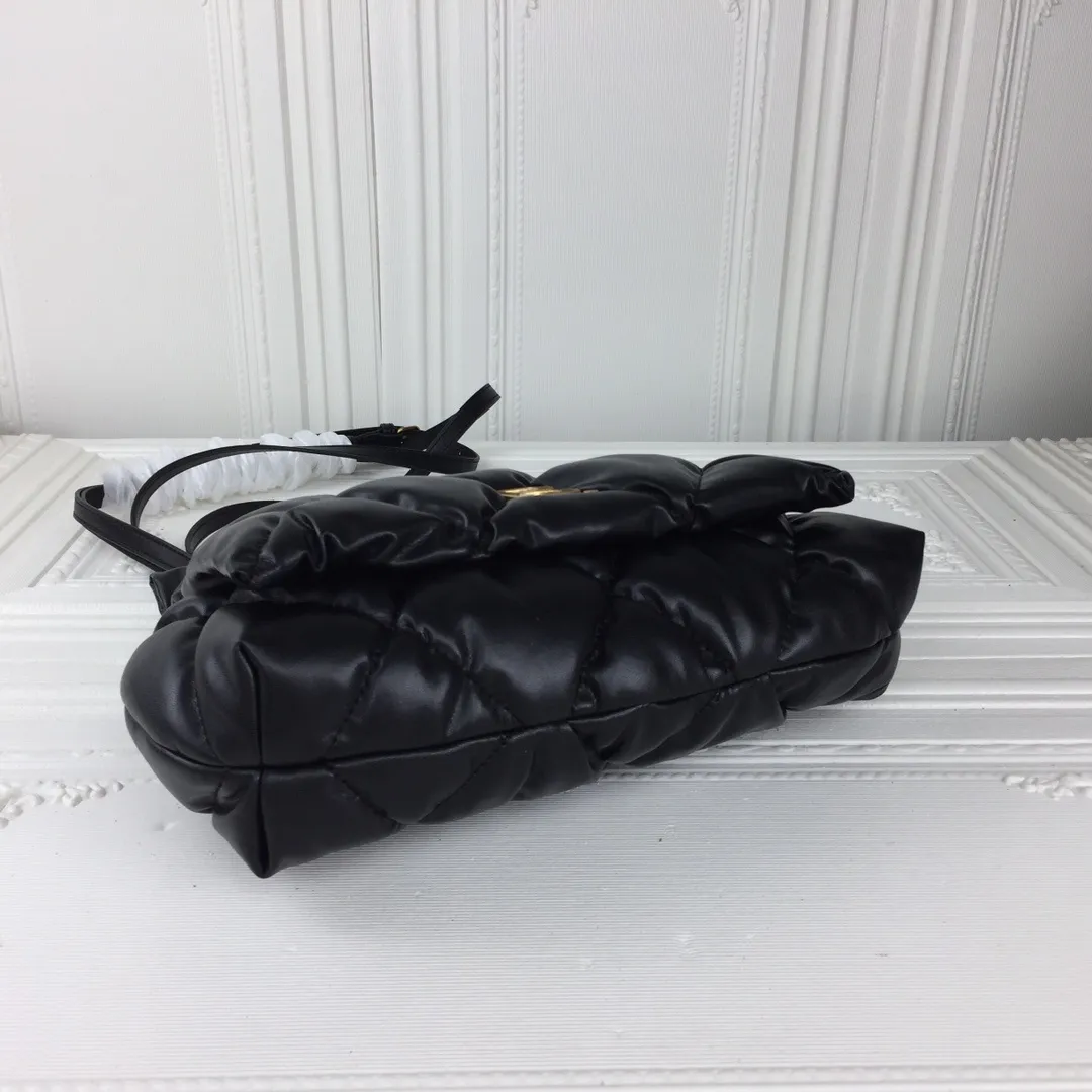 All categories Official website "Brand Women's Bags" Women's Bags 💙 BALENCIAGA 2023 latest Balenciaga crossbody bag