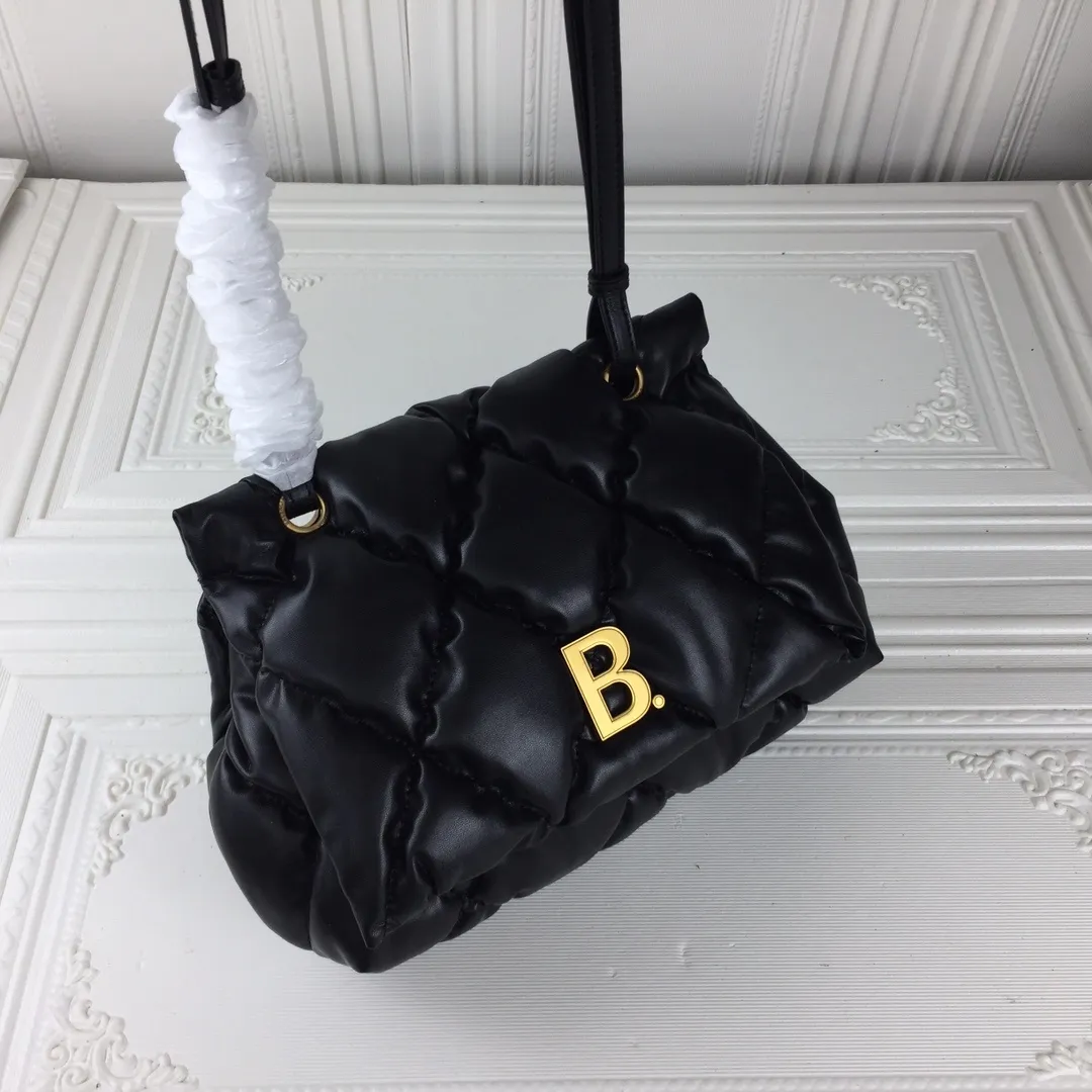 All categories Official website "Brand Women's Bags" Women's Bags 💙 BALENCIAGA 2023 latest Balenciaga crossbody bag