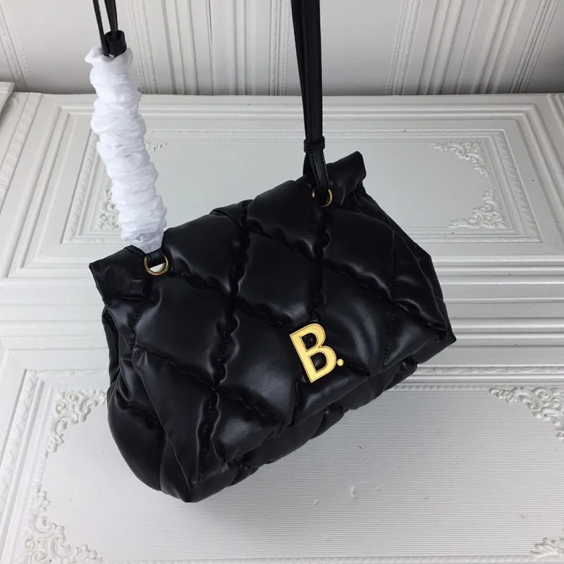 All categories Official website "Brand Women's Bags" Women's Bags 💙 BALENCIAGA 2023 latest Balenciaga crossbody bag