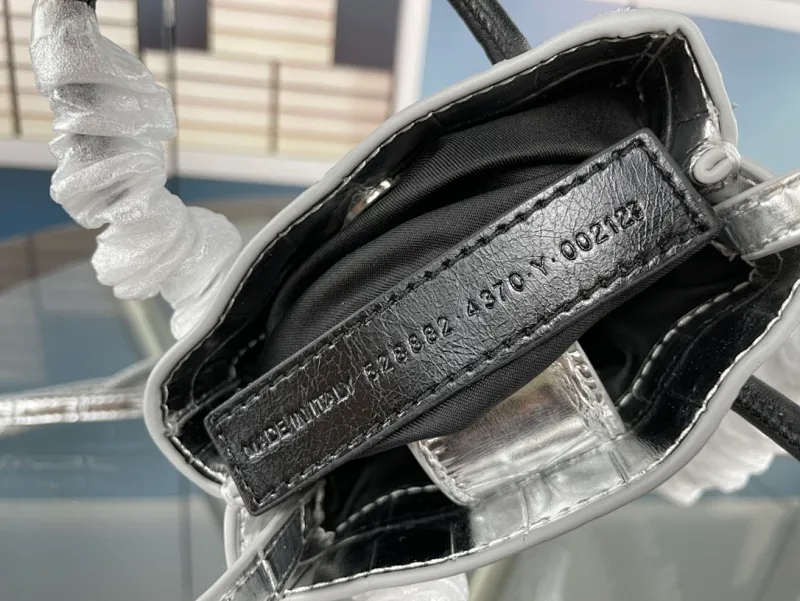 All categories Balenciaga Women's Bags (Balenciaga) Balenciaga 12187