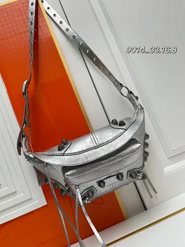 All categories Official website "Brand Women's Bags" Women's Bags 💙 BALENCIAGA 2023 latest Balenciaga crossbody bag
