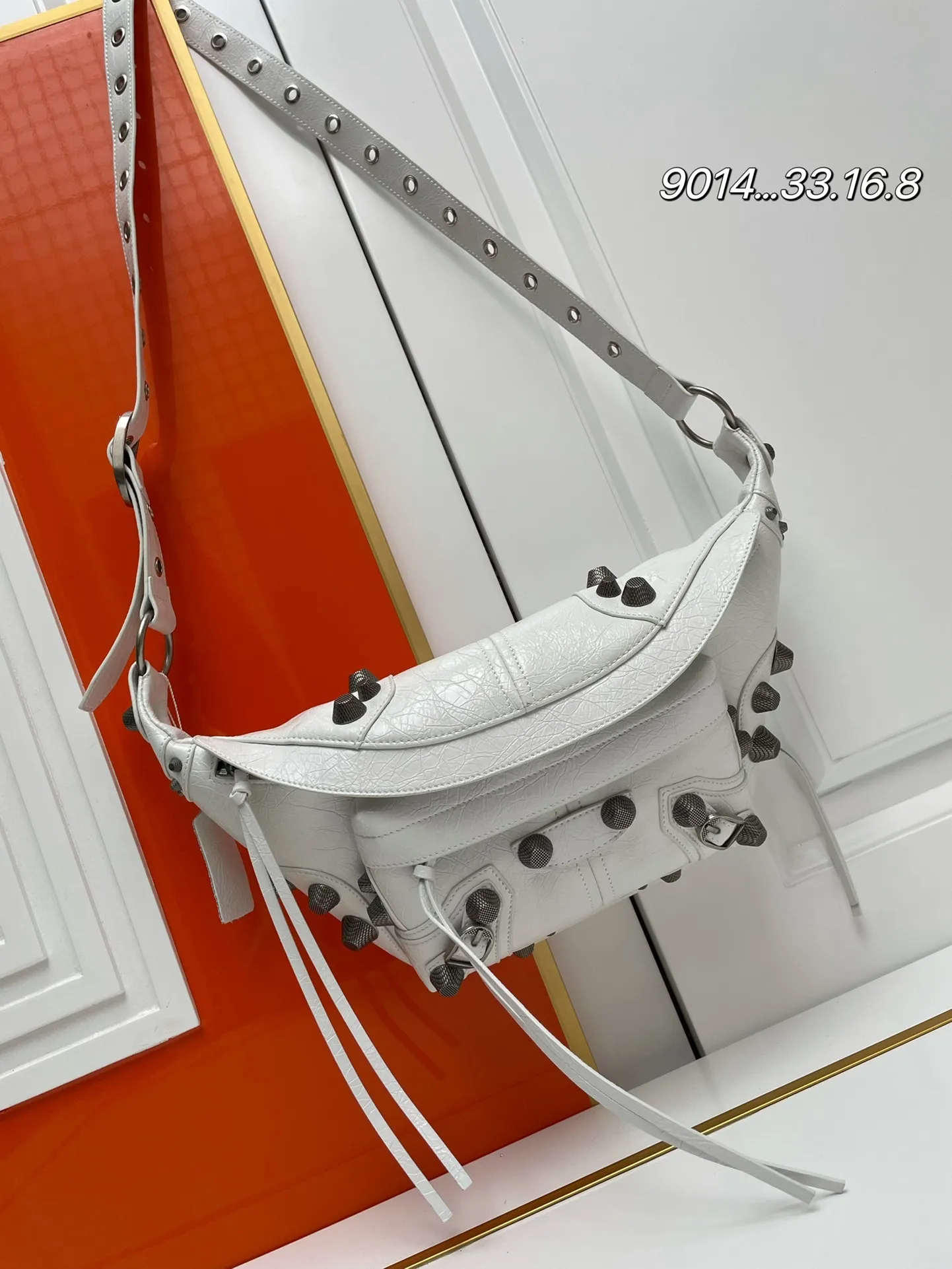 All categories Official website "Brand Women's Bags" Women's Bags 💙 BALENCIAGA 2023 latest Balenciaga crossbody bag