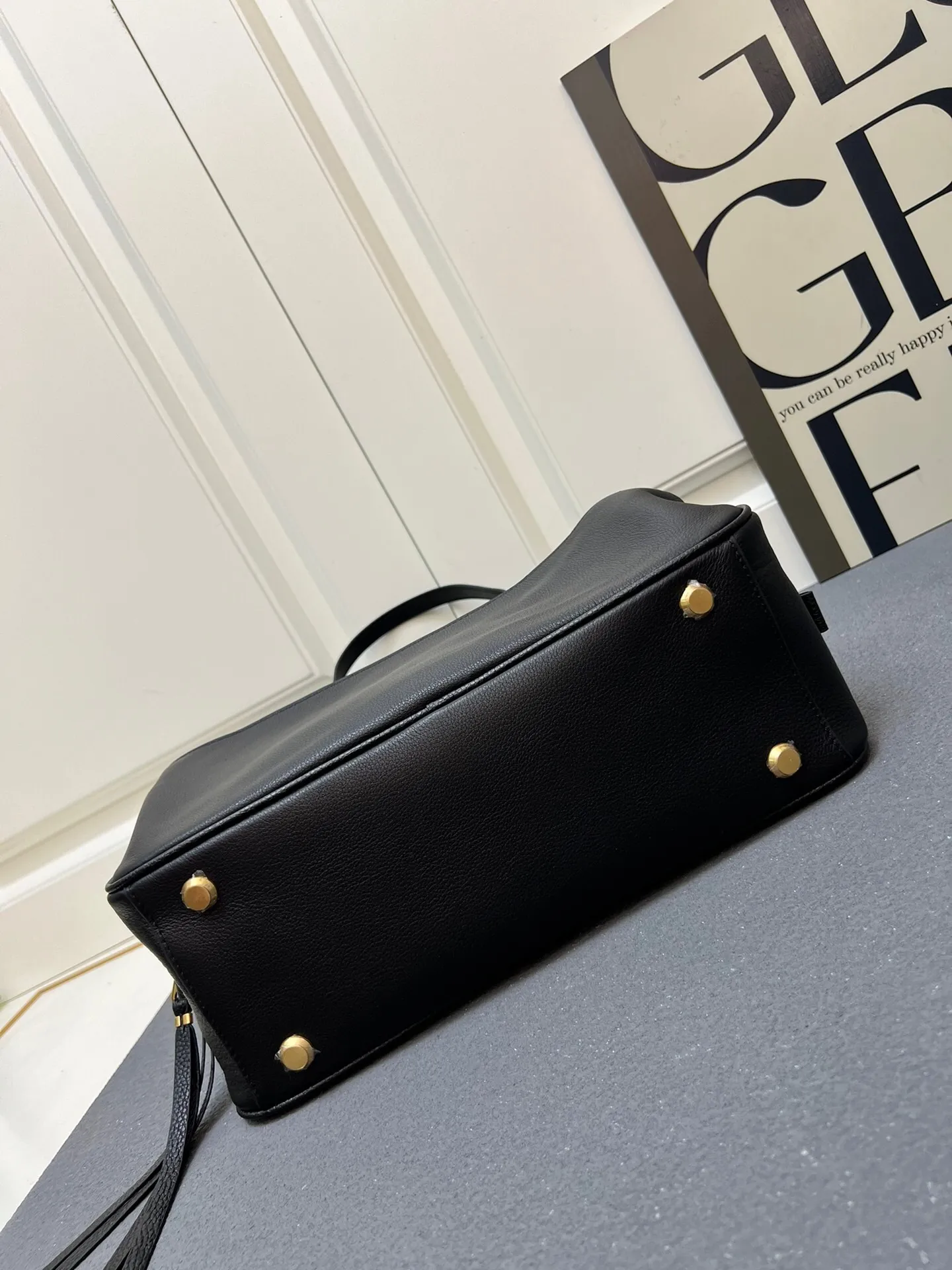 All Categories Official Website "Brand Women's Bags" Women's Bags 💙 BALENCIAGA 2025 New Balenciag Carrie Bowling Bag