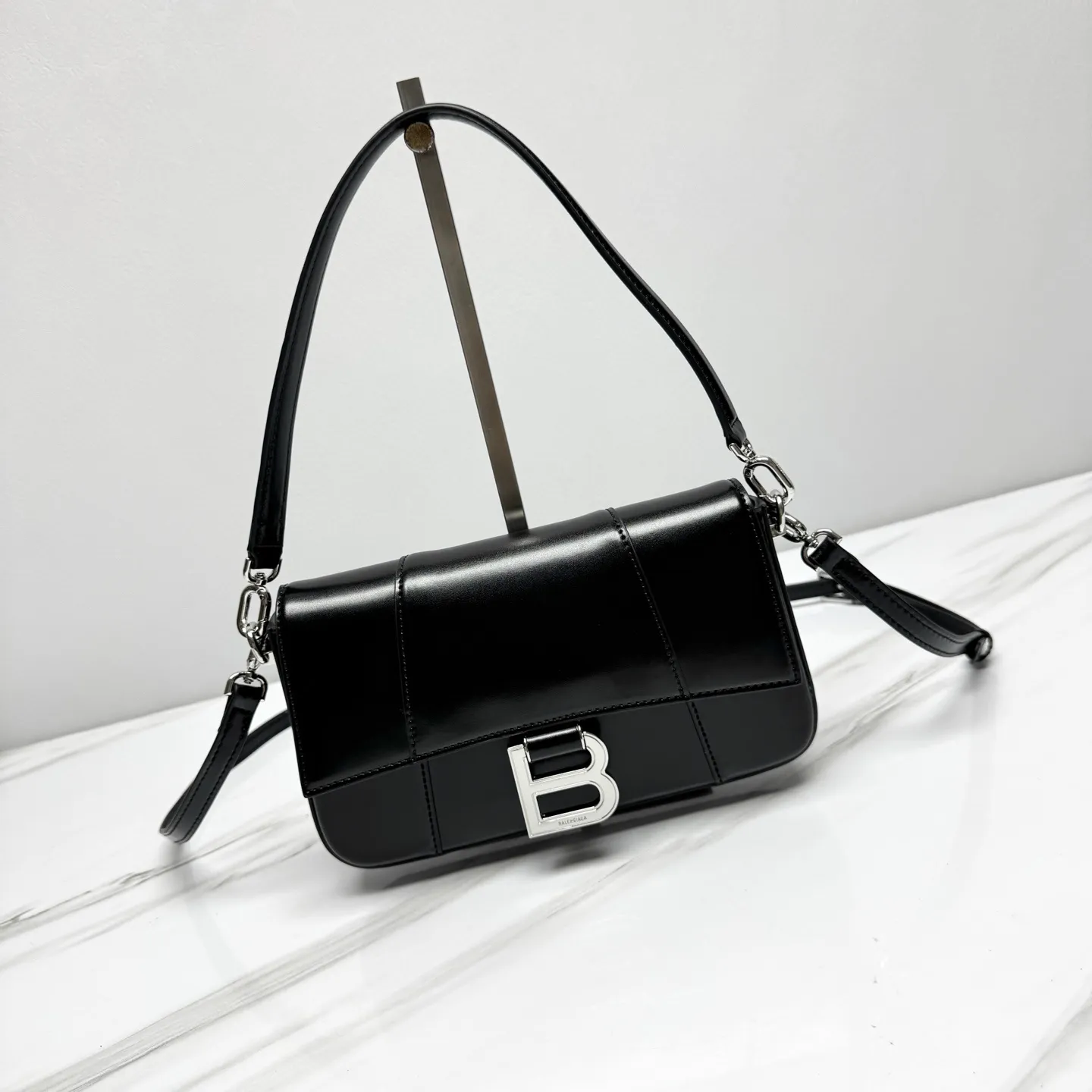 All Categories Balenciaga Women's Bags (Balenciaga) Balenciaga 557