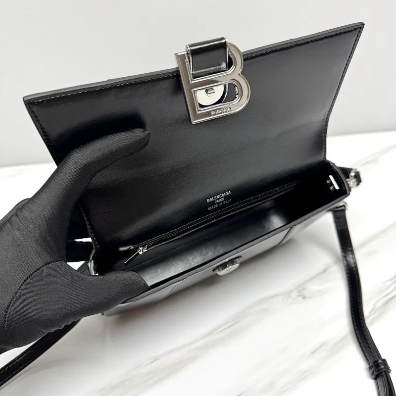 All Categories Balenciaga Women's Bags (Balenciaga) Balenciaga 557