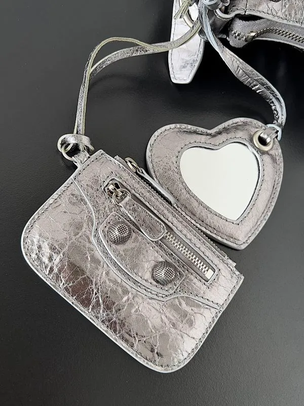 All categories Balenciaga Women's Bags (Balenciaga) Balenciaga 3325