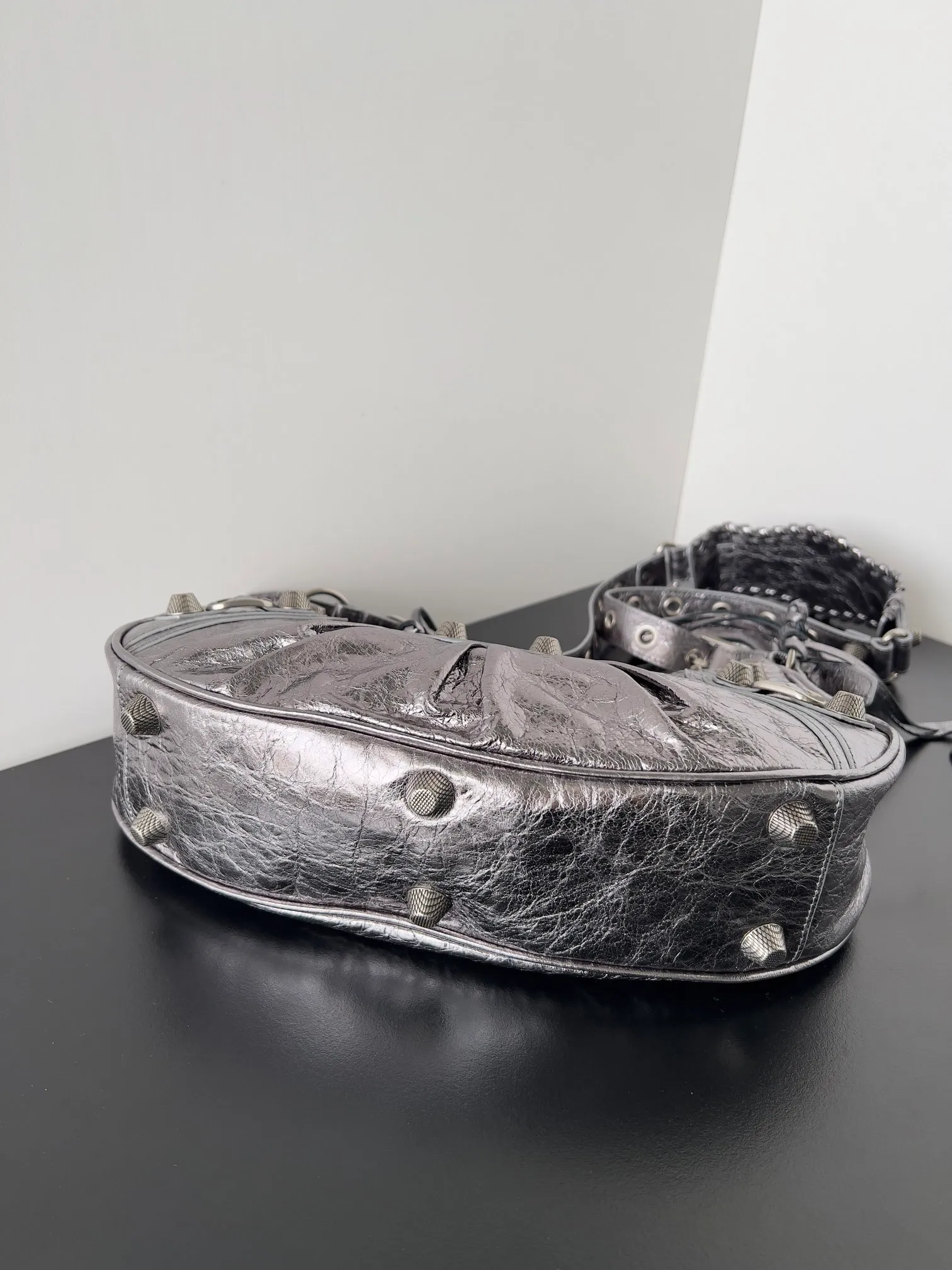 All categories Balenciaga Women's Bags (Balenciaga) Balenciaga 3325