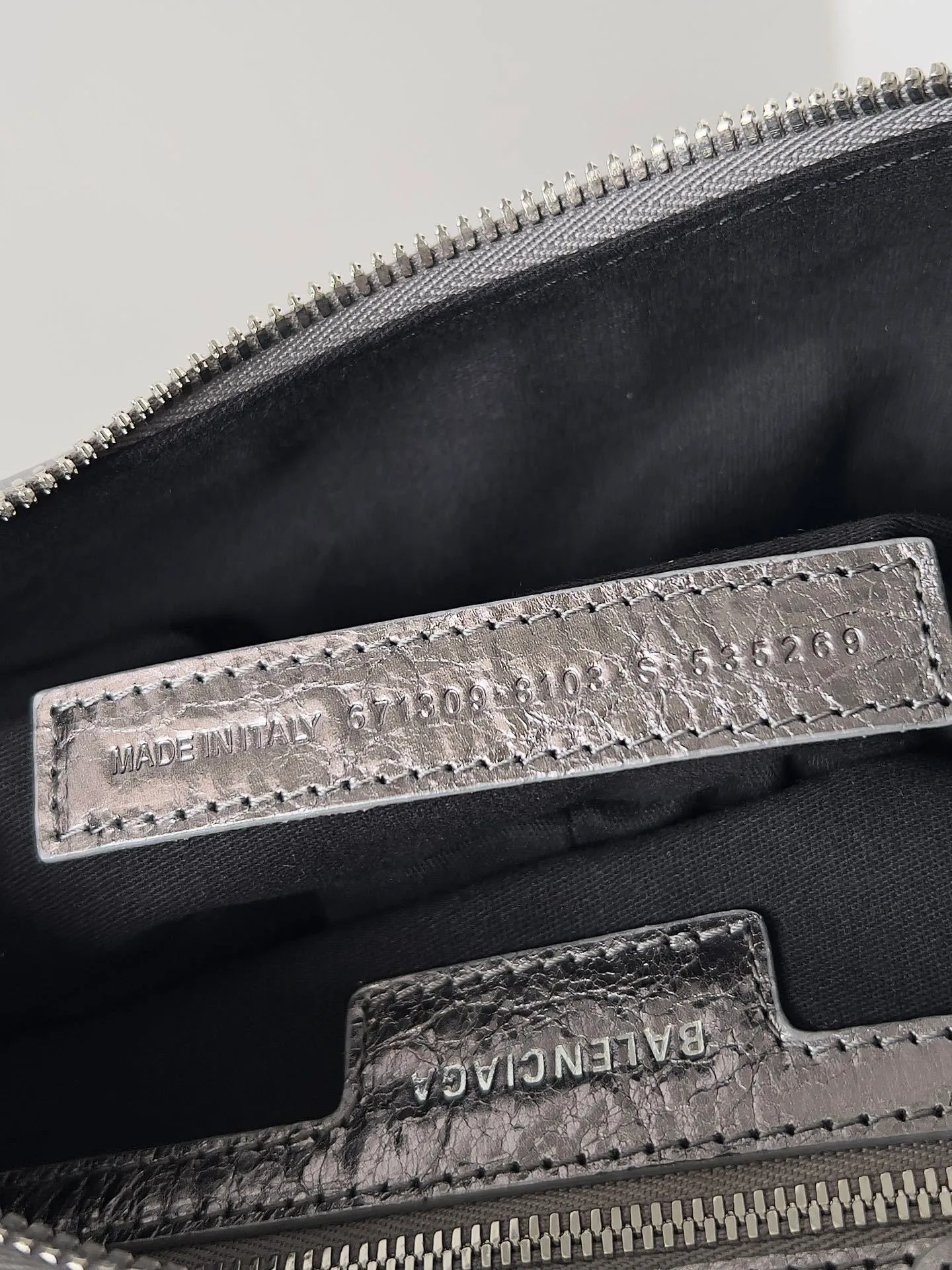 All categories Balenciaga Women's Bags (Balenciaga) Balenciaga 3325