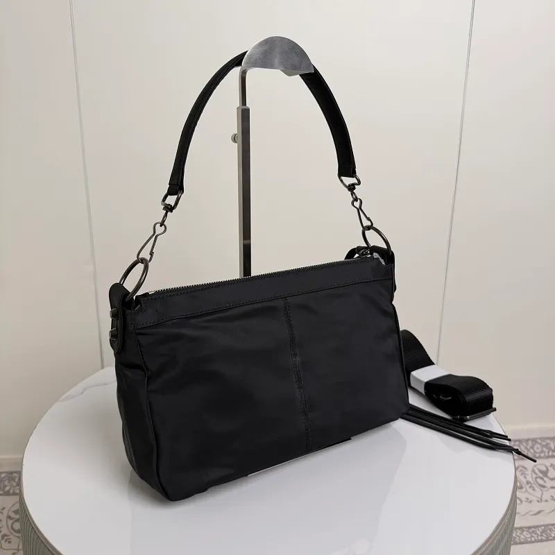 All categories Balenciaga Women's Bags (Balenciaga) Balenciaga 188107