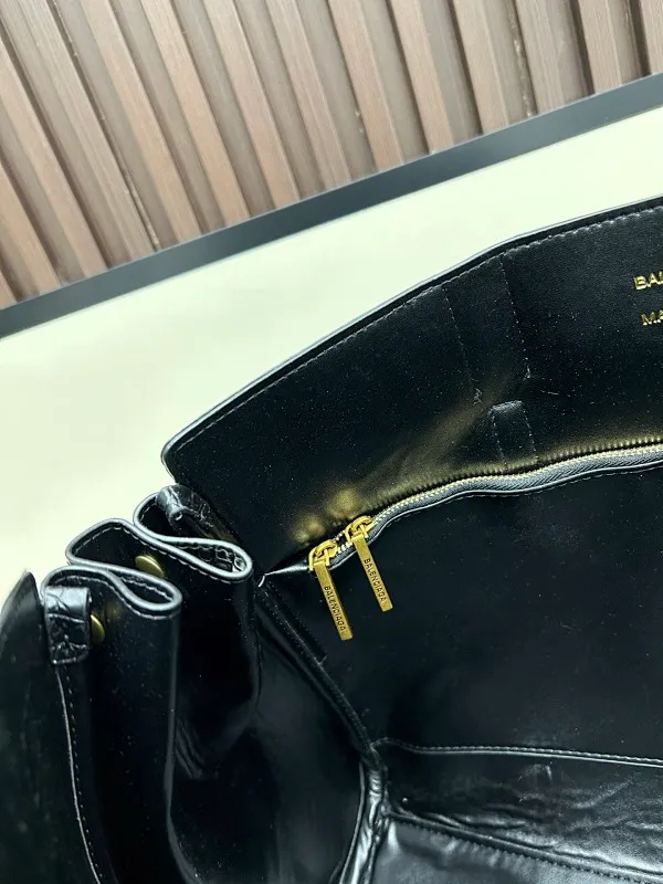 All Categories Balenciaga Women's Bags (Balenciaga) Balenciaga 8050