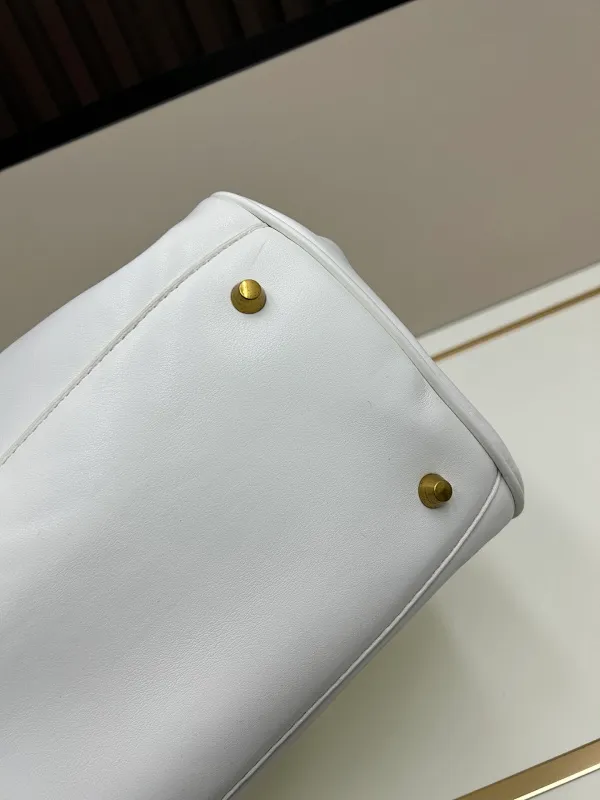 All Categories Balenciaga Women's Bags (Balenciaga) Balenciaga 8050