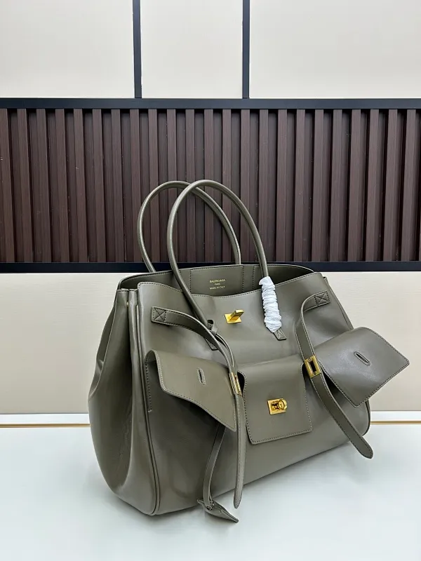 All Categories Balenciaga Women's Bags (Balenciaga) Balenciaga 8050