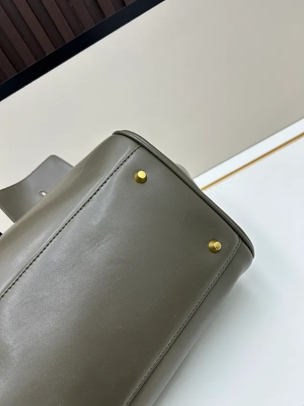 All Categories Balenciaga Women's Bags (Balenciaga) Balenciaga 8050