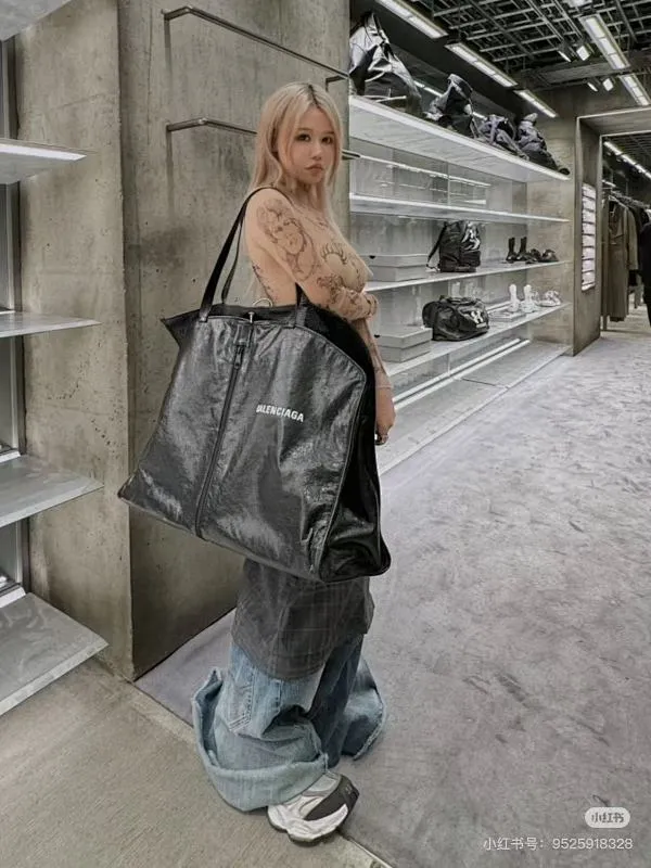 All categories Balenciaga Women's Bags (Balenciaga) Balenciaga 58915