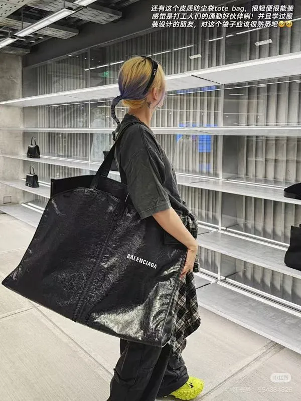 All categories Balenciaga Women's Bags (Balenciaga) Balenciaga 58915