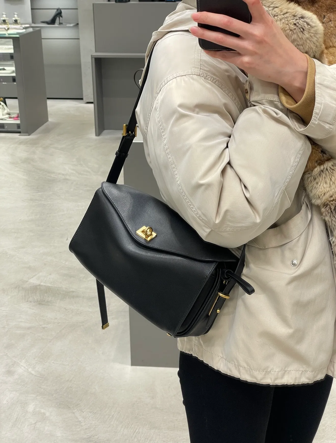 All categories Balenciaga Women's Bags (Balenciaga) Balenciaga 188102