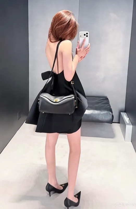 All categories Balenciaga Women's Bags (Balenciaga) Balenciaga 188102