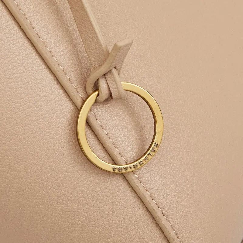 All Categories Official Website "Brand Women's Bags" Women's Bags 💙 BALENCIAGA 2025 Official Website New Balenciaga Crossbody Bag