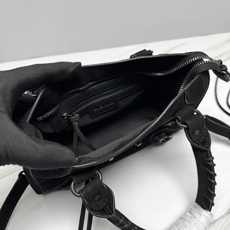 All Categories Balenciaga Women's Bags (Balenciaga) Balenciaga 6604