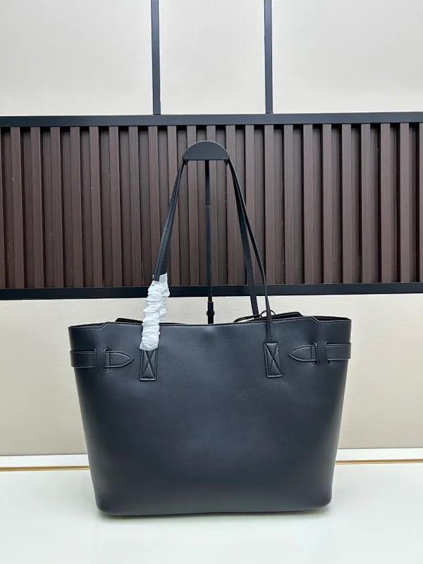 All Categories Balenciaga Women's Bags (Balenciaga) Balenciaga 2638