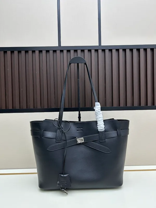 All Categories Balenciaga Women's Bags (Balenciaga) Balenciaga 2638
