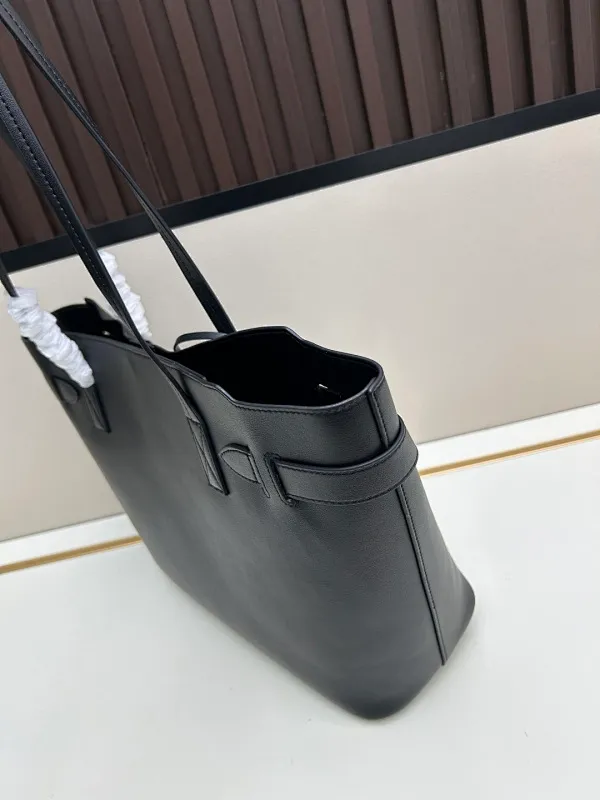 All Categories Balenciaga Women's Bags (Balenciaga) Balenciaga 2638