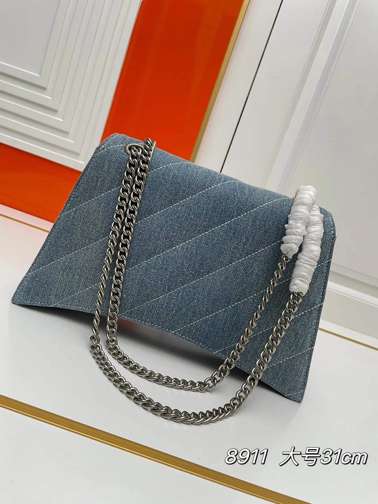 All categories Official website "Brand Women's Bags" Women's Bags 💙 BALENCIAGA 2023 latest Balenciaga denim crossbody bag