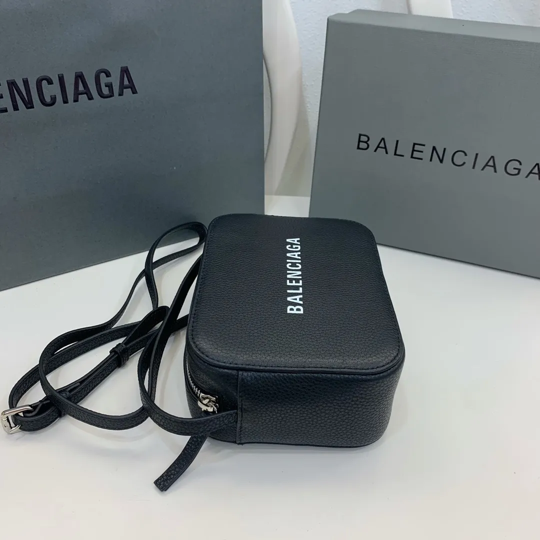 All Categories Balenciaga Women's Bags (Balenciaga) Balenciaga 379