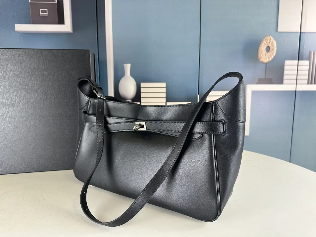 All categories Balenciaga Women's Bags (Balenciaga) Balenciaga 97728