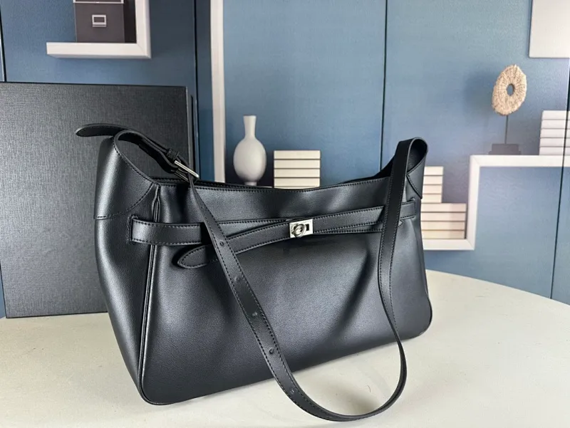 All categories Balenciaga Women's Bags (Balenciaga) Balenciaga 97728