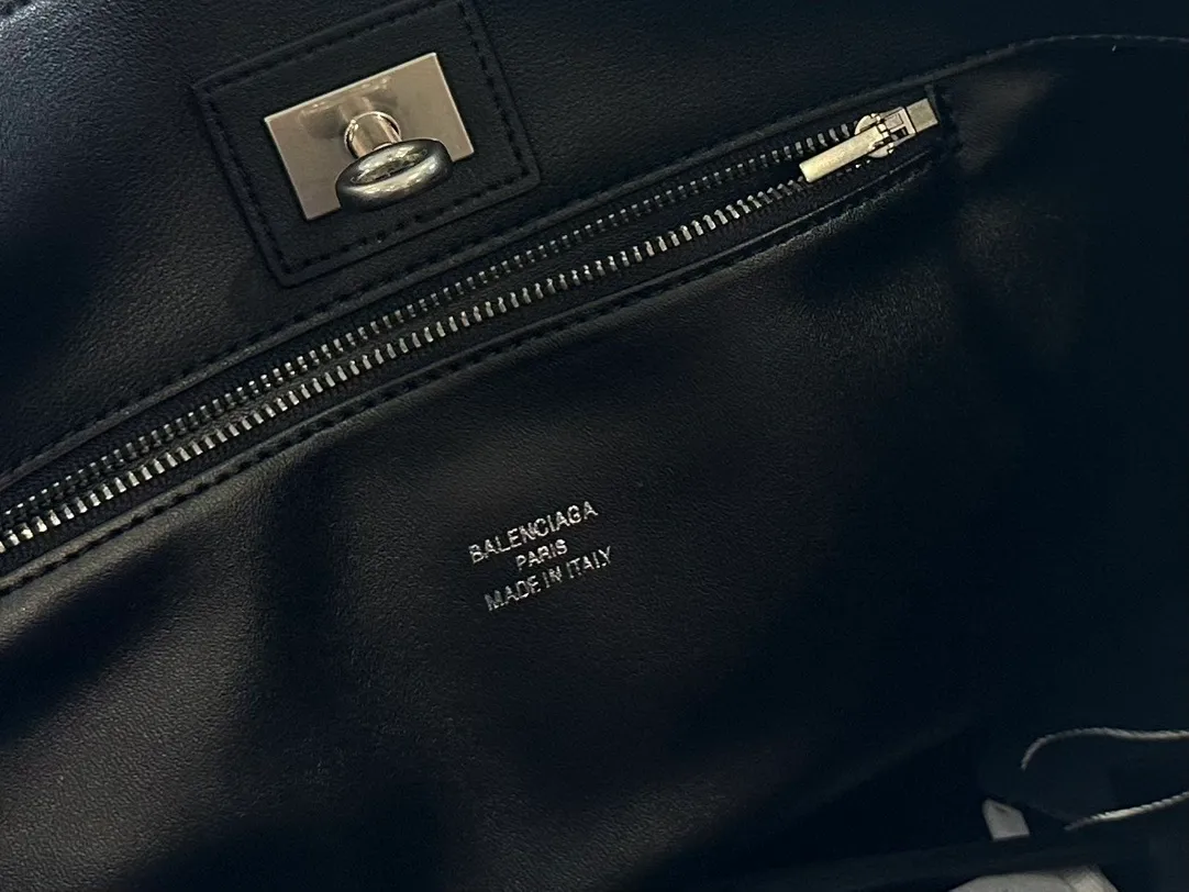 All categories Balenciaga Women's Bags (Balenciaga) Balenciaga 97728