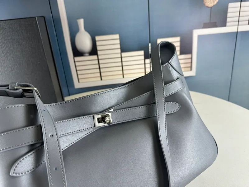 All categories Balenciaga Women's Bags (Balenciaga) Balenciaga 97728