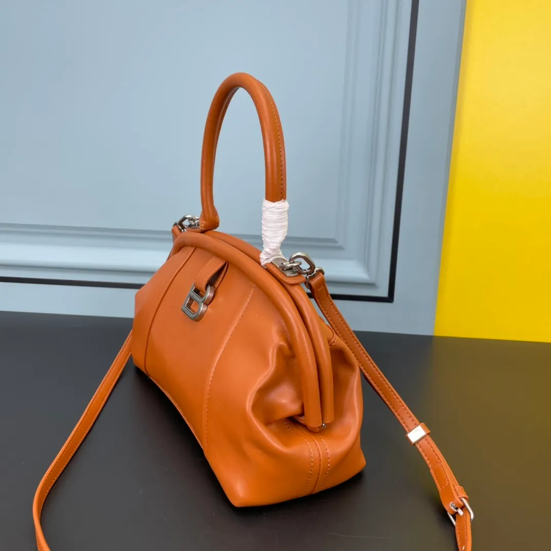 All Categories Balenciaga Women's Bags (Balenciaga) Balenciaga 9272