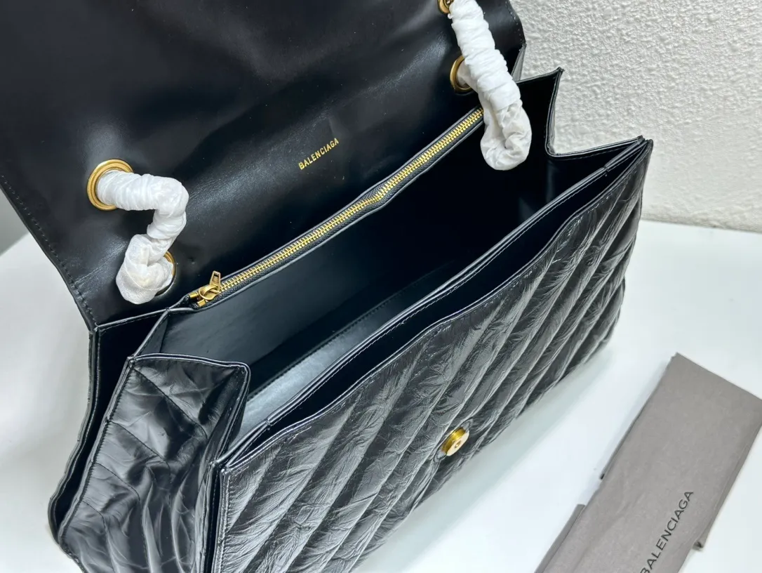 All categories Official website "Brand Women's Bags" Women's Bags 💙 BALENCIAGA 2023 latest Balenciaga crossbody bag