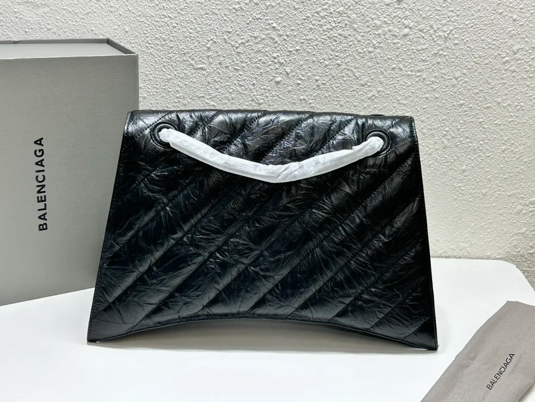 All categories Official website "Brand Women's Bags" Women's Bags 💙 BALENCIAGA 2023 latest Balenciaga crossbody bag