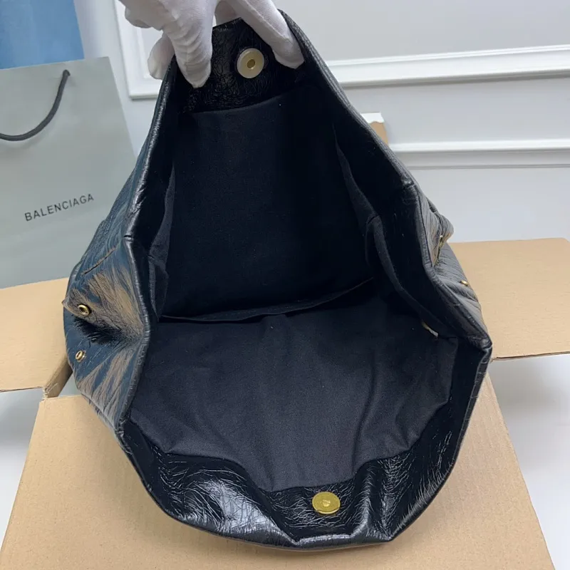 All Categories Balenciaga Women's Bags (Balenciaga) Balenciaga 2323