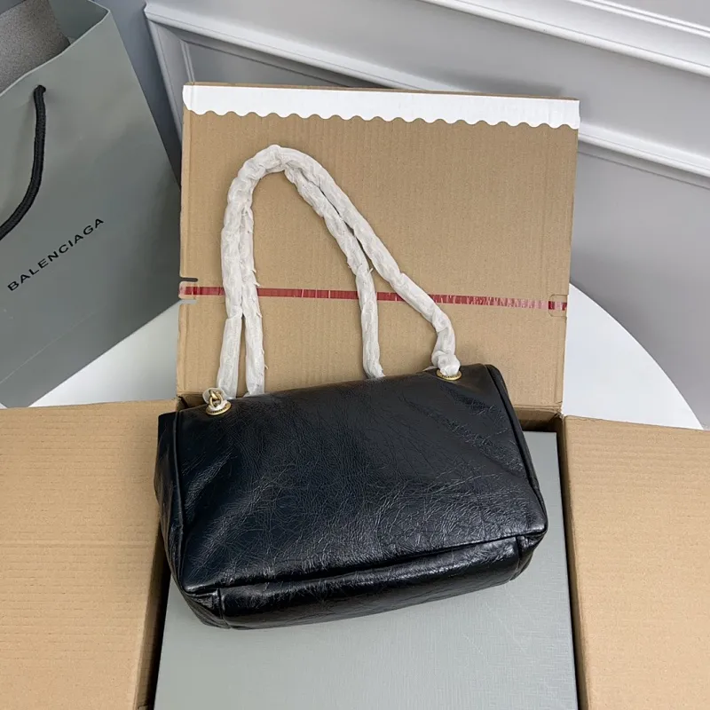All Categories Balenciaga Women's Bags (Balenciaga) Balenciaga 2323