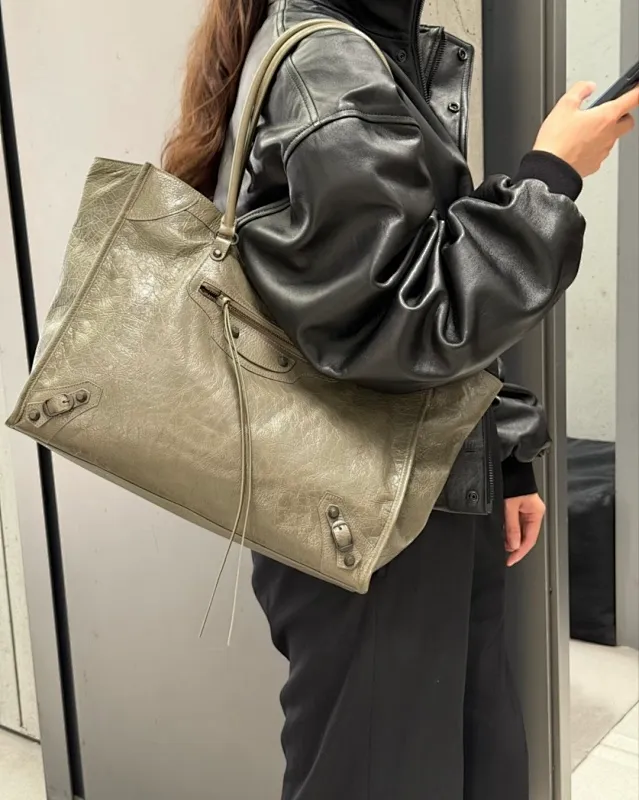 All Categories Balenciaga Women's Bags (Balenciaga) Balenciaga 1029