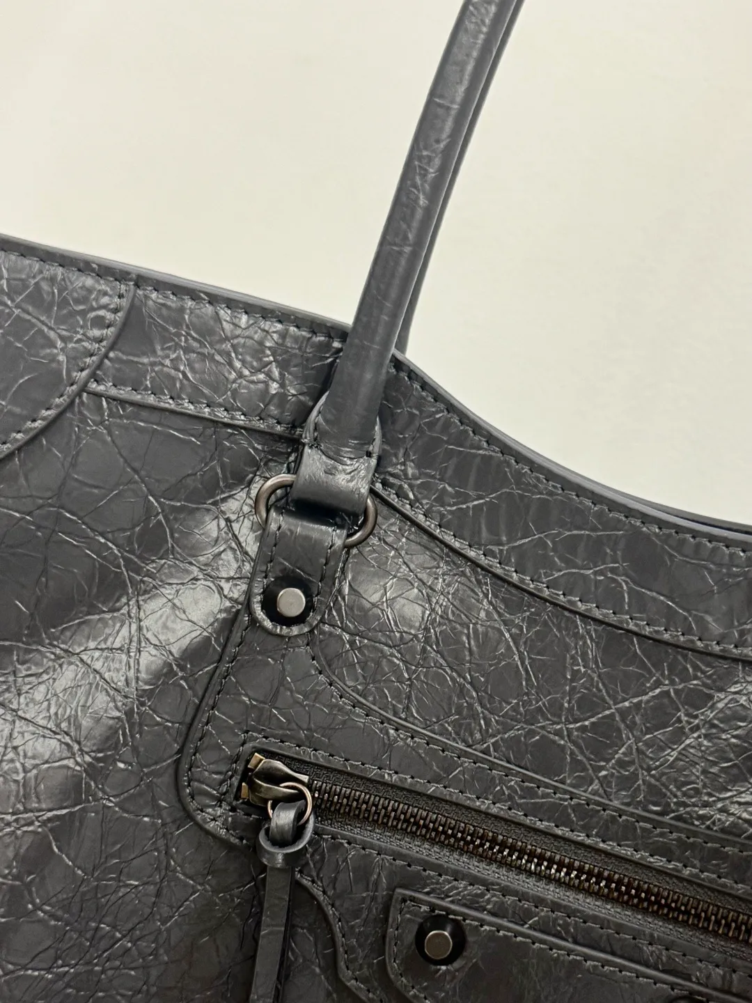 All Categories Balenciaga Women's Bags (Balenciaga) Balenciaga 1029