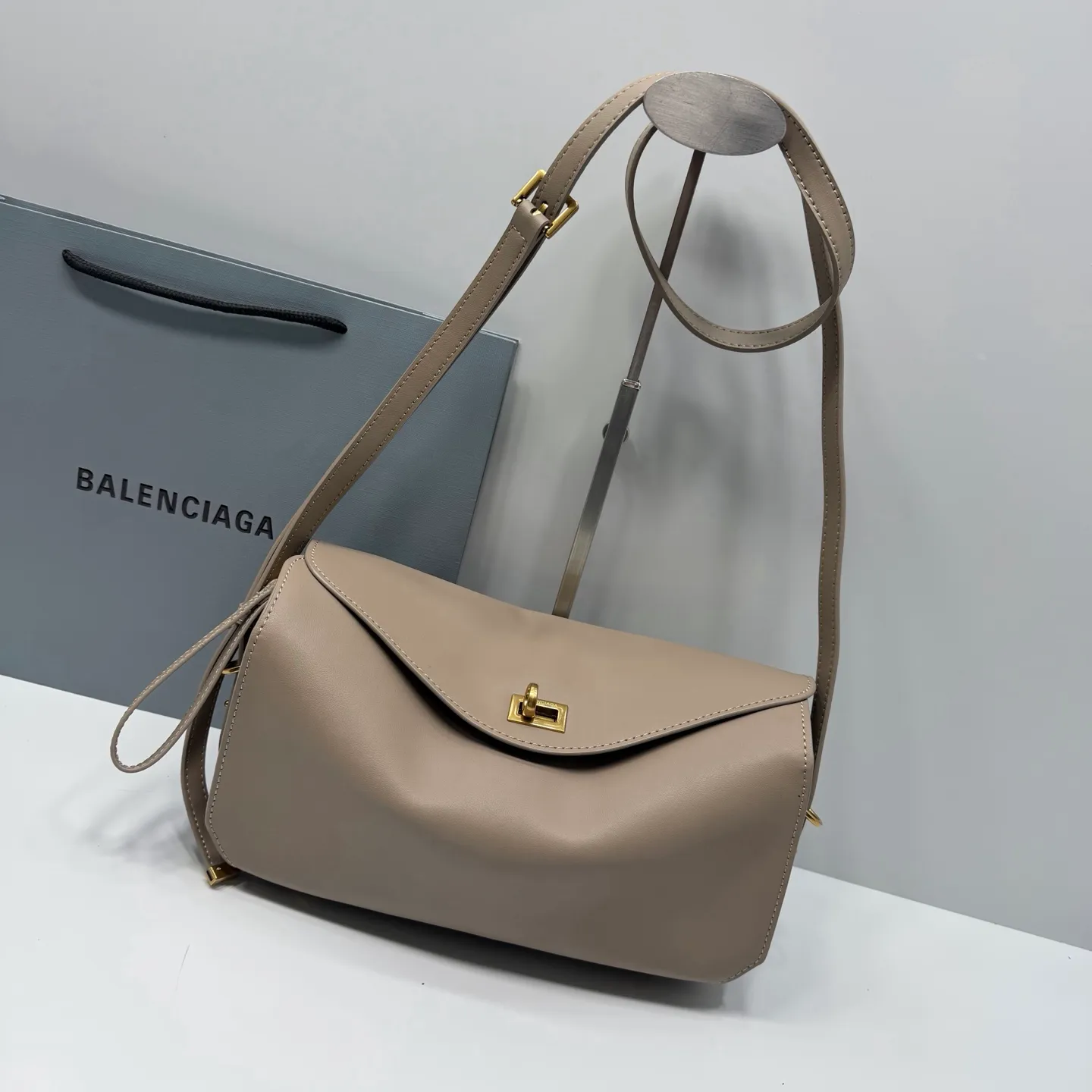 All Categories Official Website "Brand Women's Bags" Women's Bags 💙 BALENCIAGA 2026 New Balenciaga Crossbody Bag