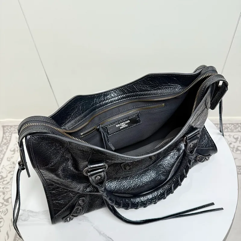 All categories Balenciaga Women's Bags (Balenciaga) Balenciaga 188110