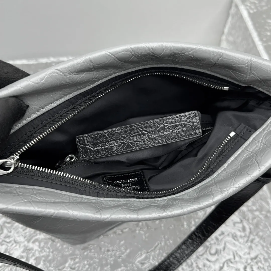 All Categories Balenciaga Women's Bags (Balenciaga) Balenciaga 8819 Small and Medium Size