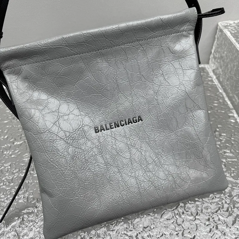 All Categories Balenciaga Women's Bags (Balenciaga) Balenciaga 8819 Small and Medium Size