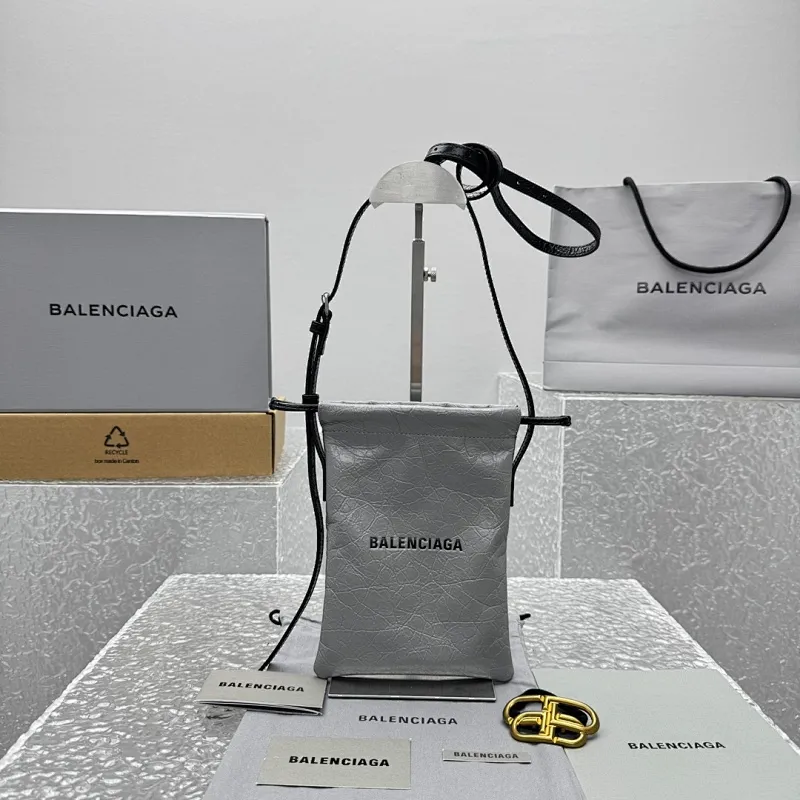 All Categories Balenciaga Women's Bags (Balenciaga) Balenciaga 8819 Small and Medium Size