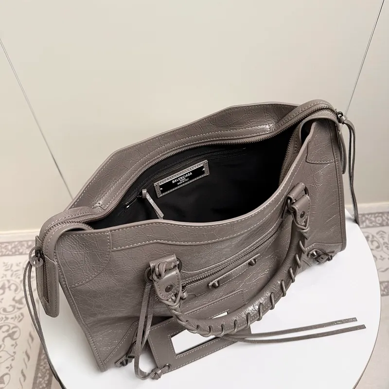 All categories Balenciaga Women's Bags (Balenciaga) Balenciaga 188110