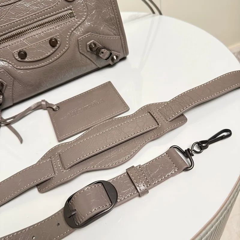 All categories Balenciaga Women's Bags (Balenciaga) Balenciaga 188110